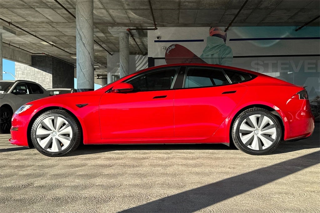 2021 Tesla Model S Plaid