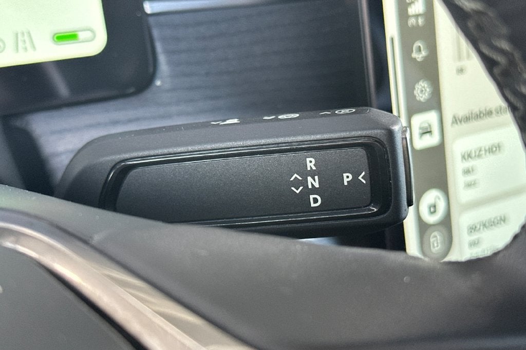 2025 Rivian R1S Adventure Dual Motor Standard Pack