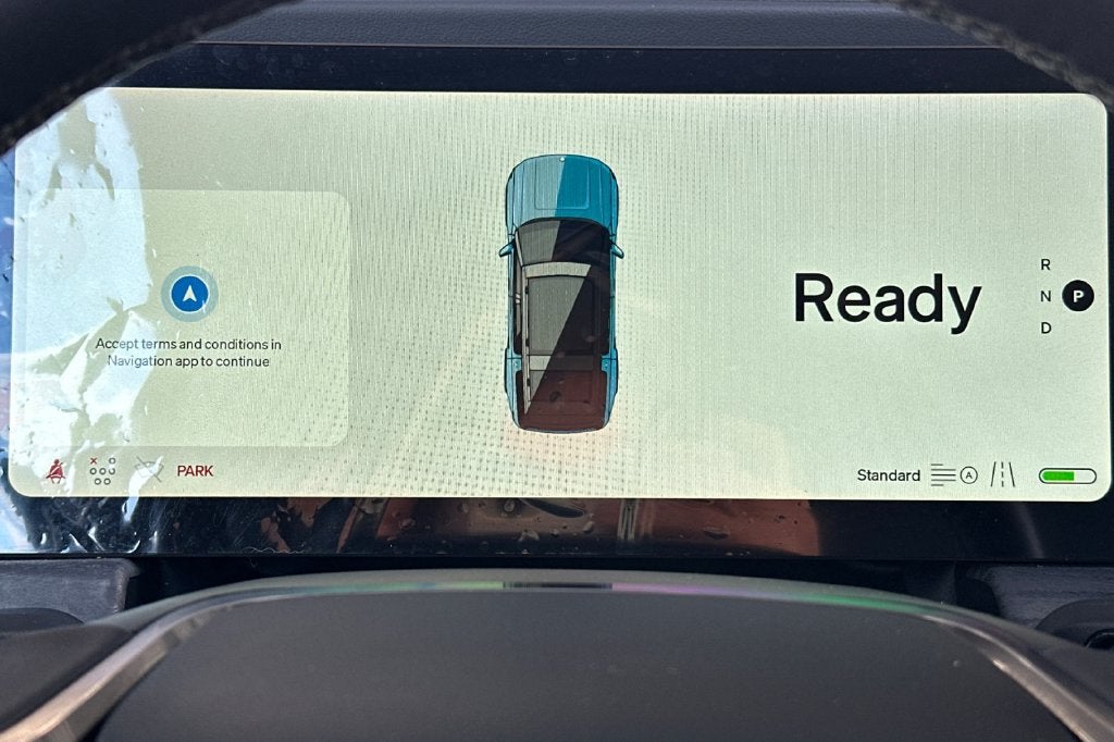 2025 Rivian R1S Adventure Dual Motor Standard Pack