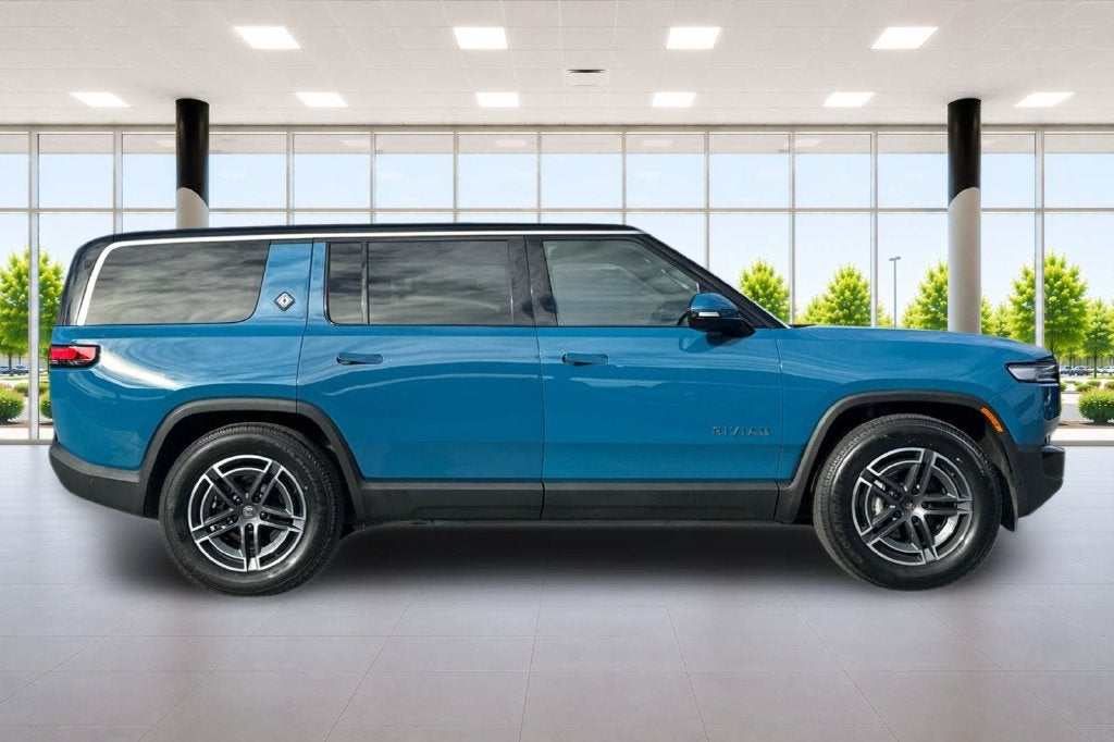 2025 Rivian R1S Adventure Dual Motor Standard Pack