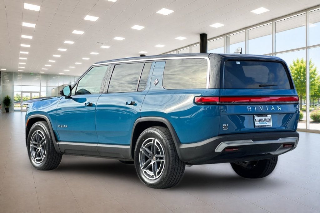 2025 Rivian R1S Adventure Dual Motor Standard Pack