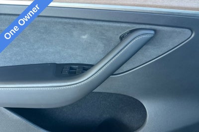 2023 Tesla Model Y Standard Range