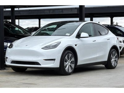2022 Tesla Model Y Long Range