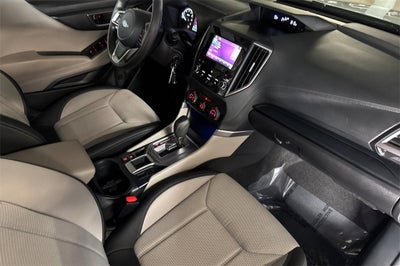 2023 Subaru Forester Base