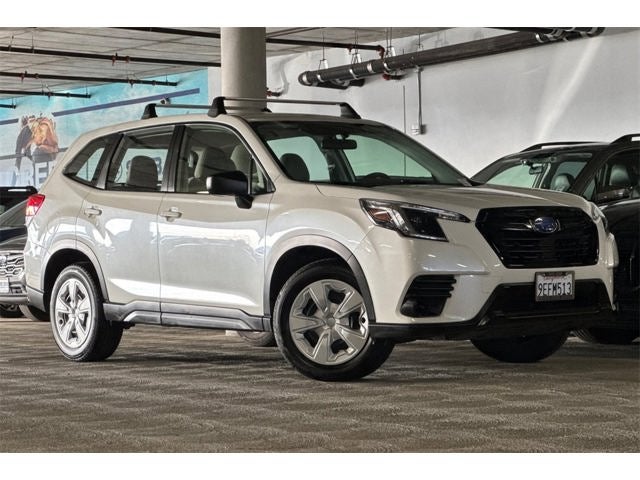 2023 Subaru Forester Base