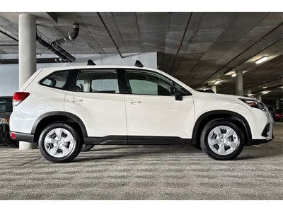 2023 Subaru Forester Base
