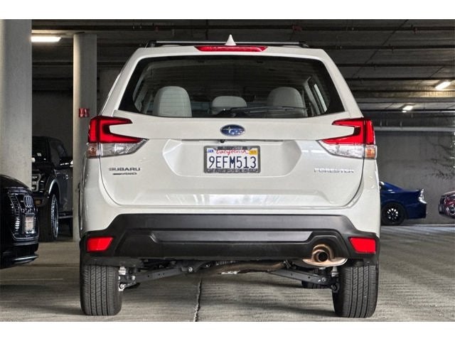 2023 Subaru Forester Base