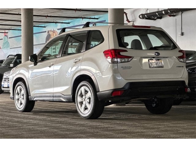 2023 Subaru Forester Base