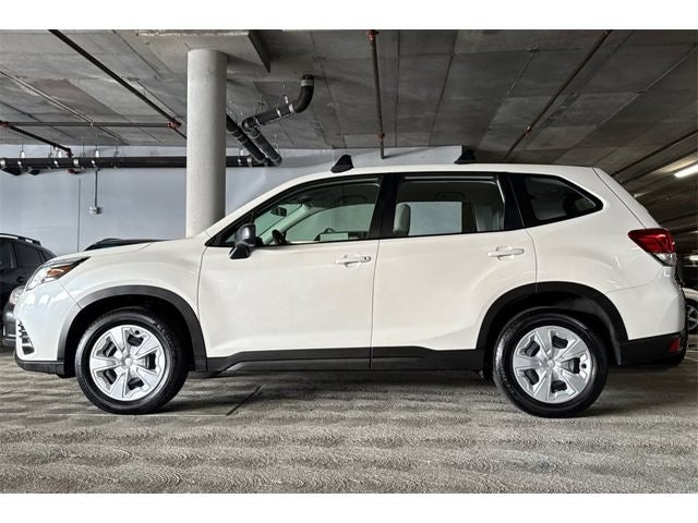 2023 Subaru Forester Base