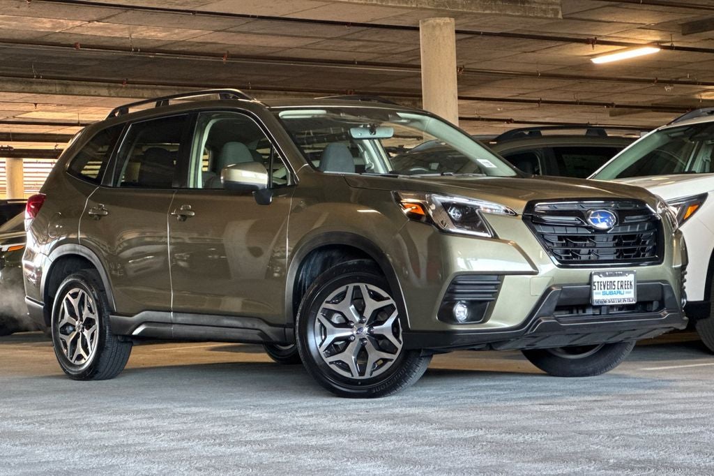 2024 Subaru Forester Premium