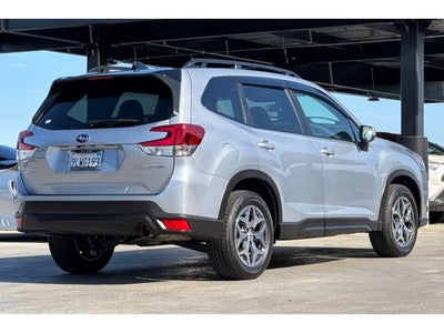 2024 Subaru Forester Premium