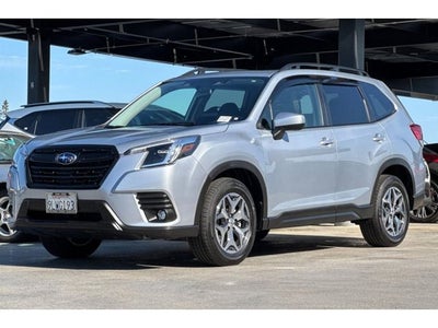 2024 Subaru Forester Premium