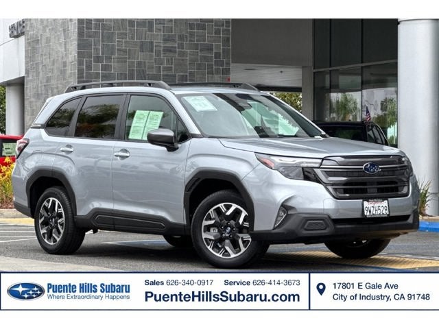 2025 Subaru Forester Premium