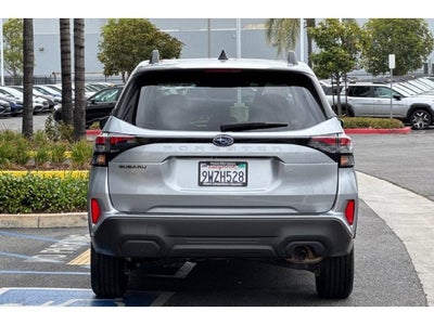 2025 Subaru Forester Premium