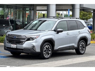 2025 Subaru Forester Premium