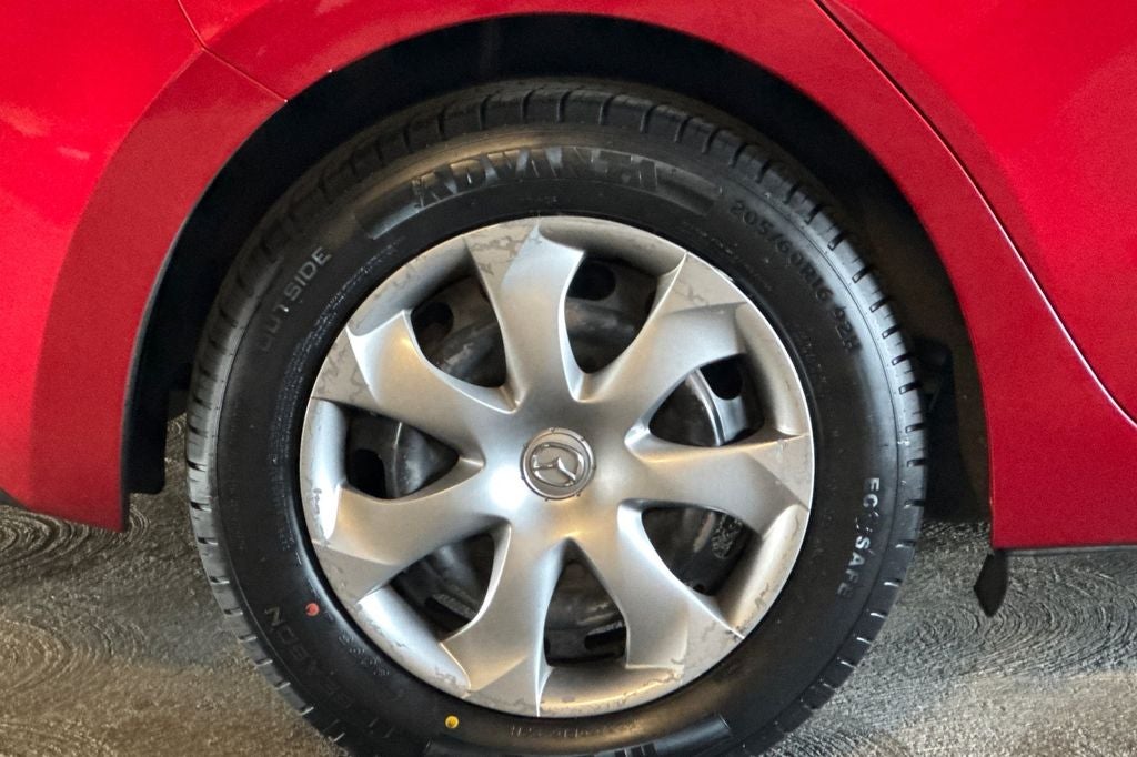 2015 Mazda Mazda3 i Sport