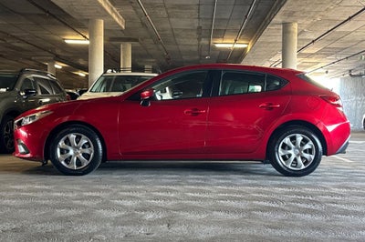 2015 Mazda Mazda3 i Sport