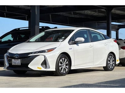 2022 Toyota Prius Prime XLE