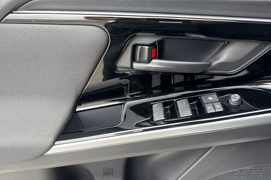 2023 Subaru Solterra Premium