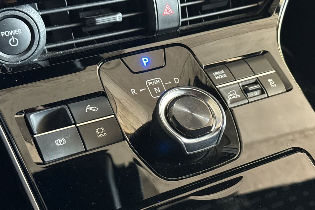 2025 Subaru Solterra Premium