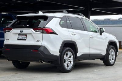 2021 Toyota RAV4 Hybrid XLE
