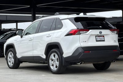 2021 Toyota RAV4 Hybrid XLE