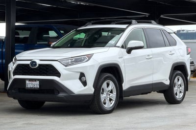 2021 Toyota RAV4 Hybrid XLE