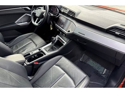 2021 Audi Q3 Premium quattro