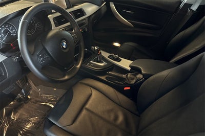 2015 BMW 3 Series 320i
