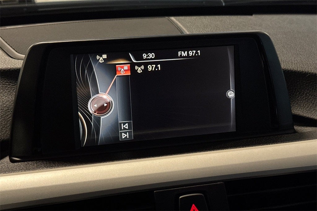 2015 BMW 3 Series 320i