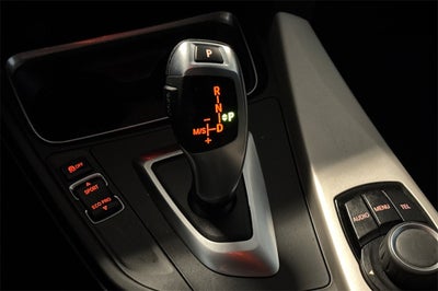 2015 BMW 3 Series 320i