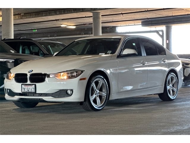 2015 BMW 3 Series 320i