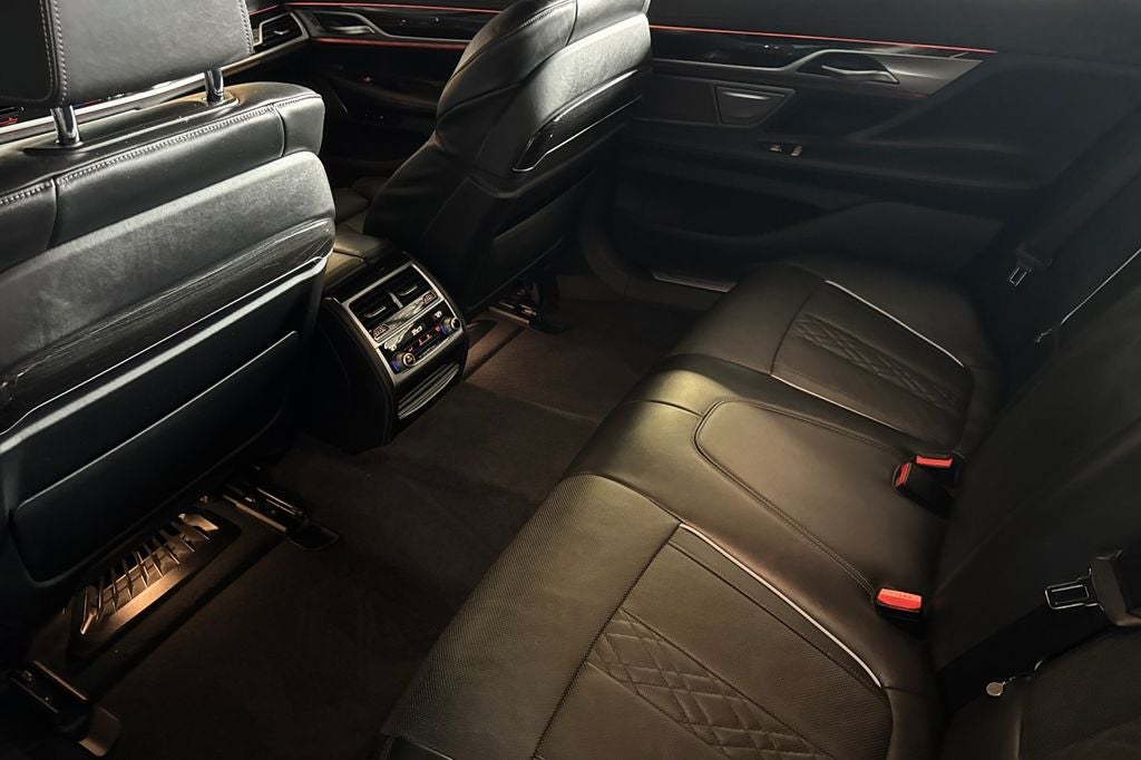 2019 BMW 7 Series 750i