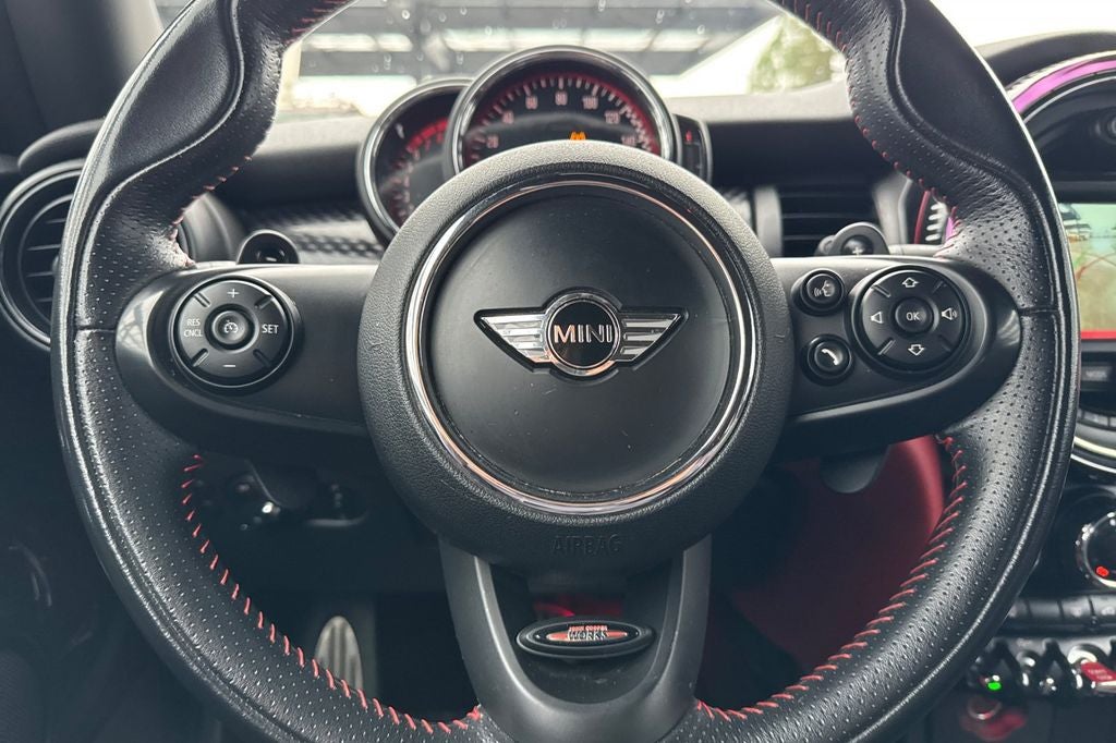 2018 MINI John Cooper Works Base