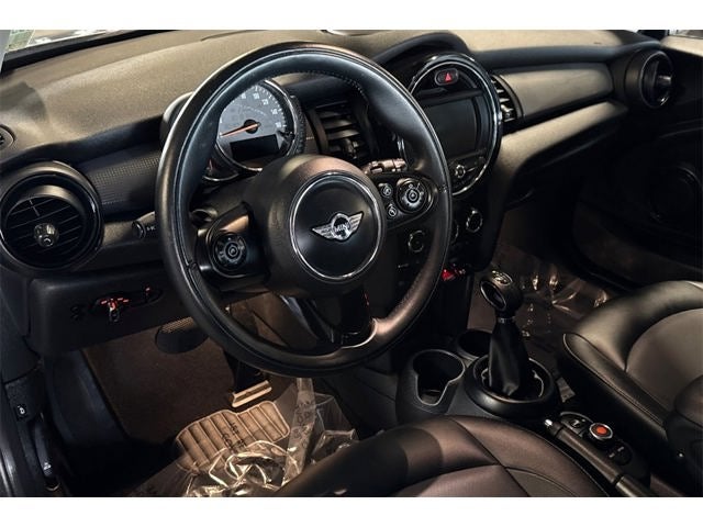 2017 MINI Hardtop 2 Door Cooper