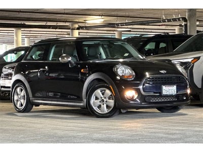 2017 MINI Hardtop 2 Door Cooper