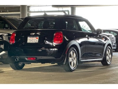 2017 MINI Hardtop 2 Door Cooper