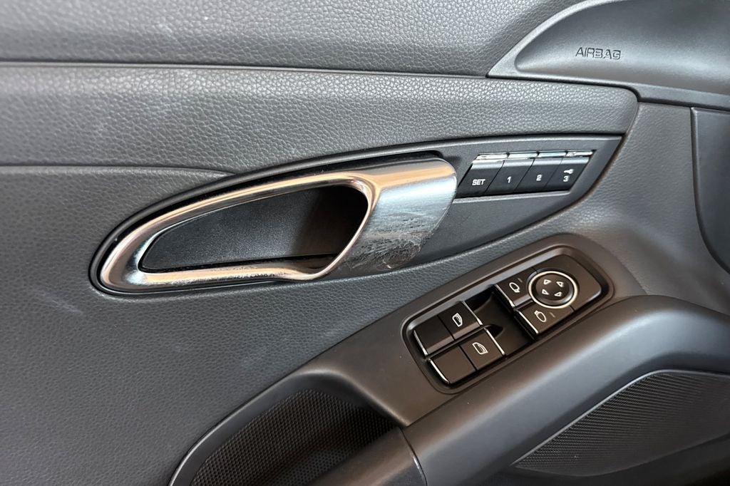 2014 Porsche Cayman S