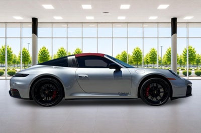 2025 Porsche 911 Targa 4 GTS