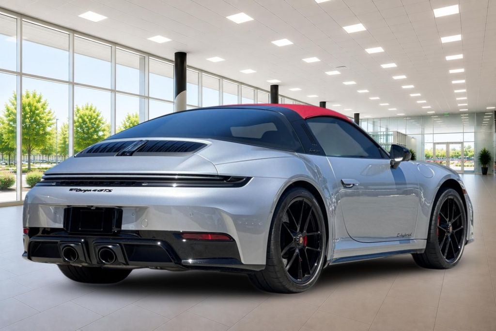 2025 Porsche 911 Targa 4 GTS