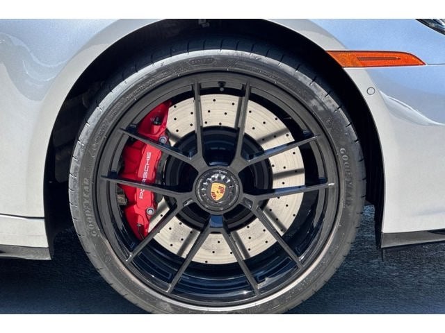 2025 Porsche 911 Targa 4 GTS
