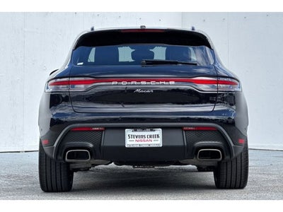 2022 Porsche Macan Base