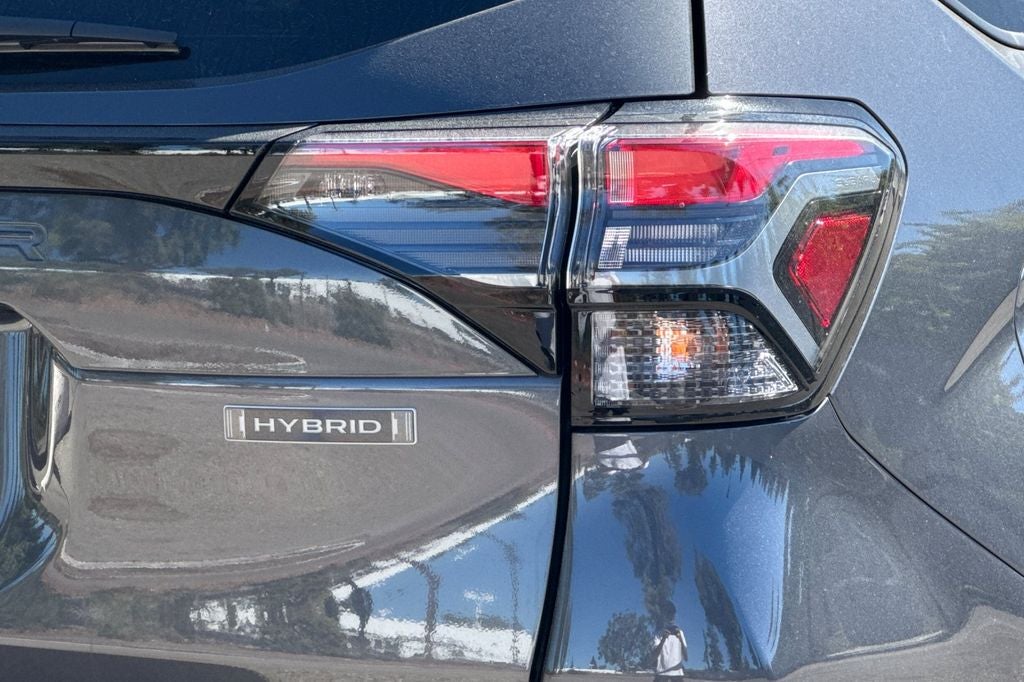 2026 Subaru FORESTER Premium Hybrid